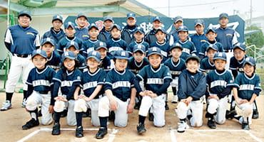 少年野球チームが使うウタマロ⽯けん